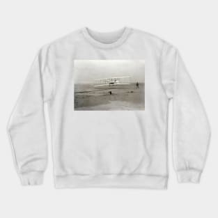 The Wright brothers' first powered flight (C015/1836) Crewneck Sweatshirt